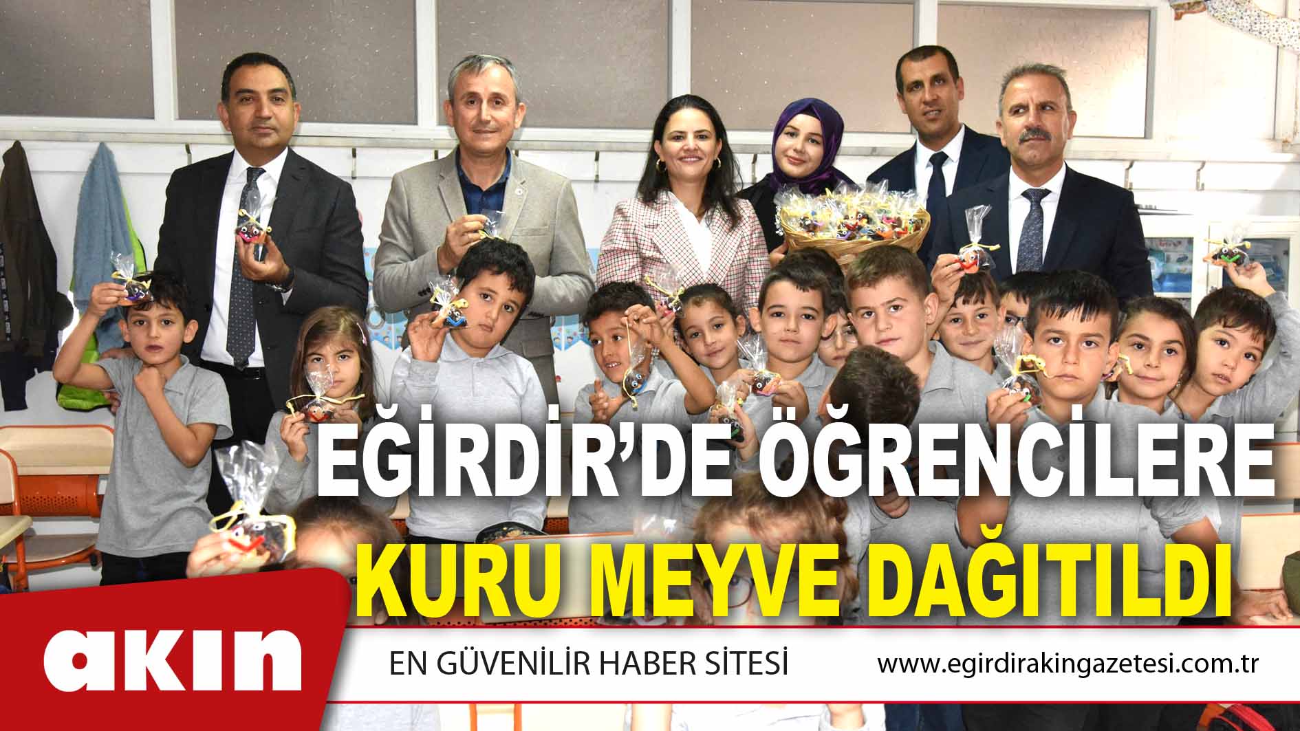 Eğirdir’de Öğrencilere Kuru Meyve Dağıtıldı