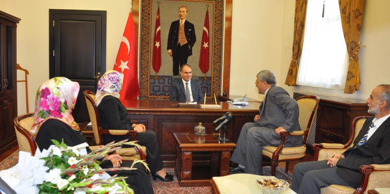 CAMİLER VE DİN GÖREVLİLERİ İLE TOPLANTI DÜZENLENDİ