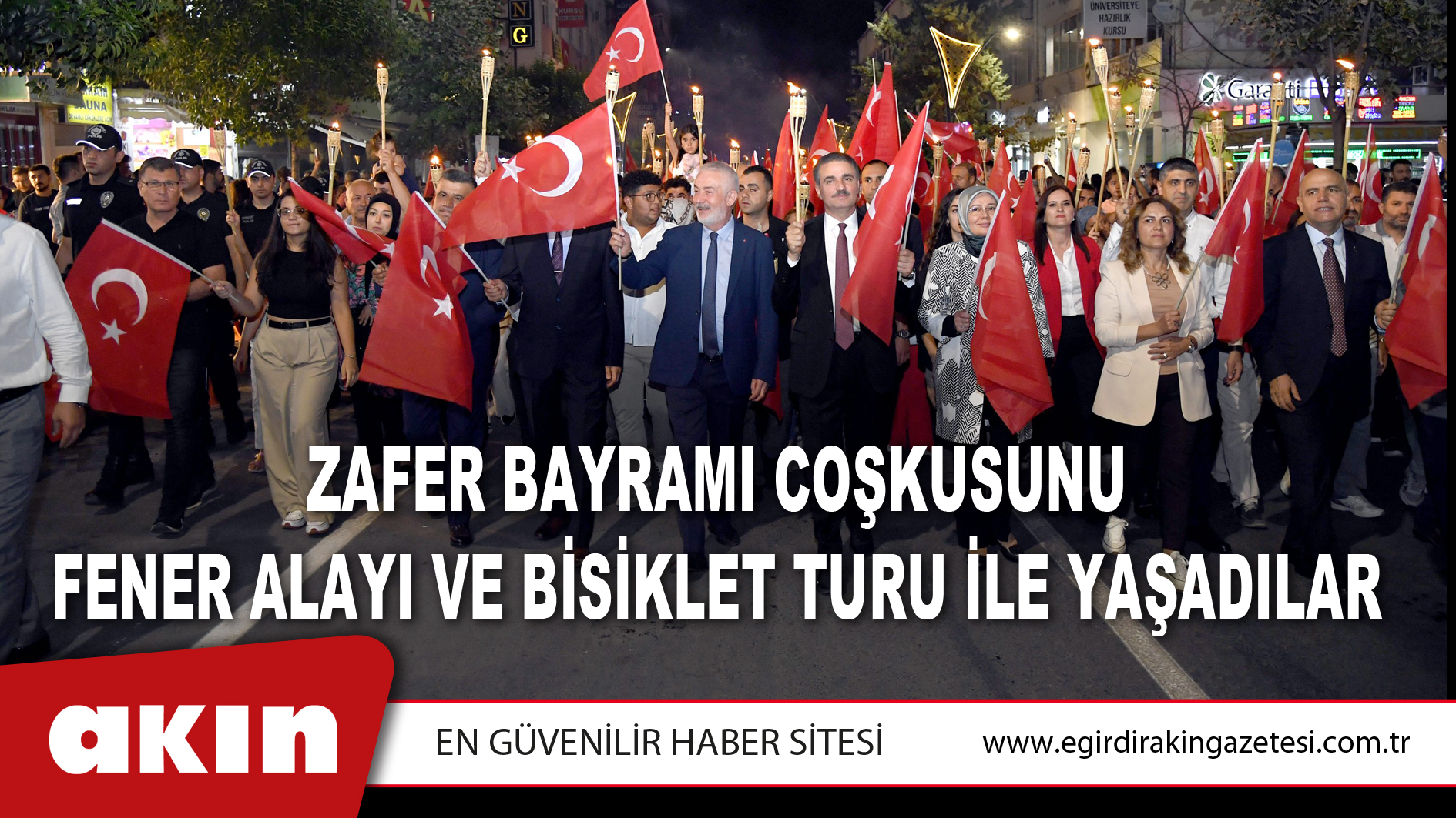 Zafer Bayramı Coşkusunu Fener  Alayı Ve Bisiklet Turu İle Yaşadılar