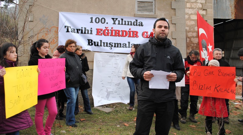 ULUSLAR ARASI ARENADA İSMİNİ ALTIN HARFLERLE YAZDIRAN ALİ SİNAN