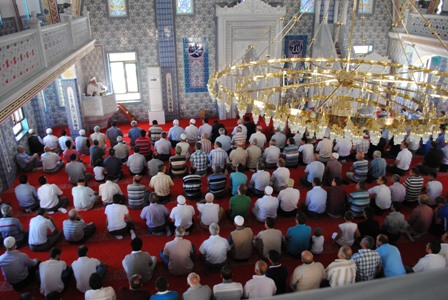ALTINKUM CAMİİ İBADETE AÇILDI