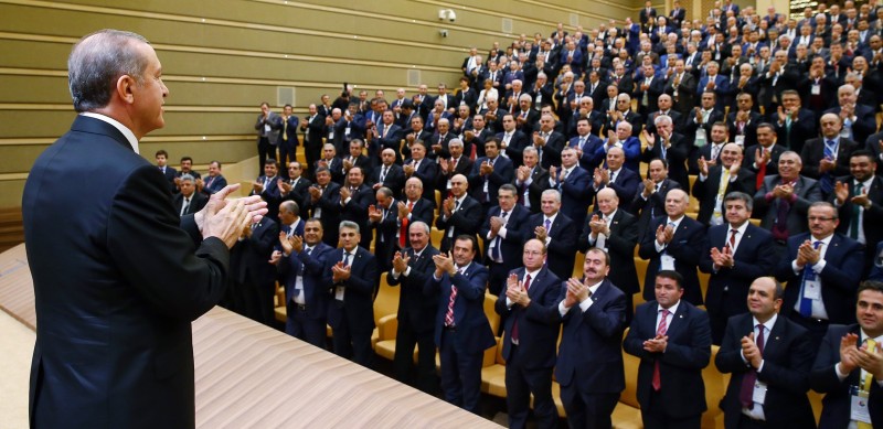 Hisarcıklıoğlu, 365 Oda ve Borsa Başkanı ile birlikte Cumhurbaşkanı Recep Tayyip Erdoğan'ı  ziyaret etti...