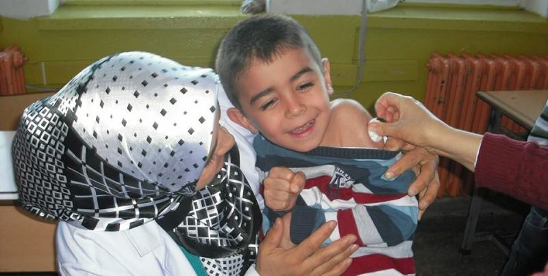 Eğirdir Toplum Sağlığı Merkezi Öğrencileri Aşı'yla Koruyor