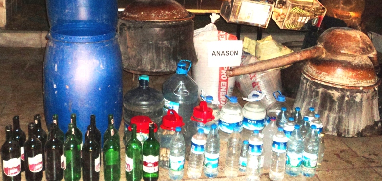 Jandarmadan  Kaçak Rakı Operasyonu...