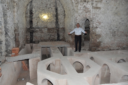 SELÇUKLU ESERİ ESMA SULTAN HAMAMI'NIN 2. İHALESİ YAPILDI