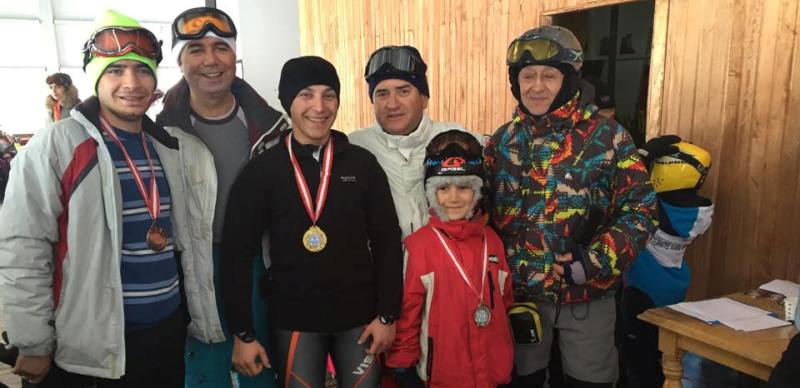 Kulüplerarası Kayak İl Birinciliği, Davraz Kayak Merkezi'nde yapıldı