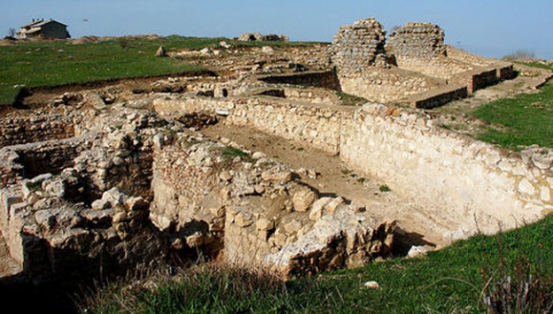 eğirdir haber,akın gazetesi,egirdir haberler,son dakika,Selçuklu sarayı Kubadabad gün yüzüne çıkarılıyor