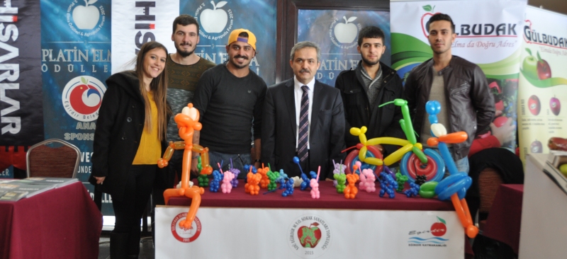 HALİL ÜSTÜN'ÜN CANLI HELKELİ BÜYÜK İLGİ GÖRDÜ