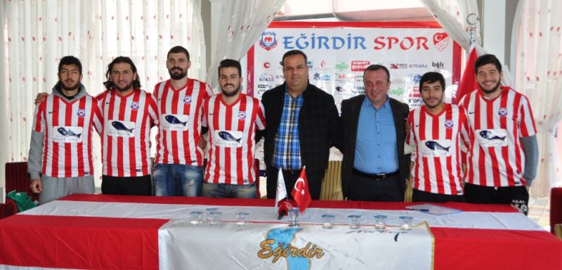Eğirdirspor'dan transfer bombardımanı