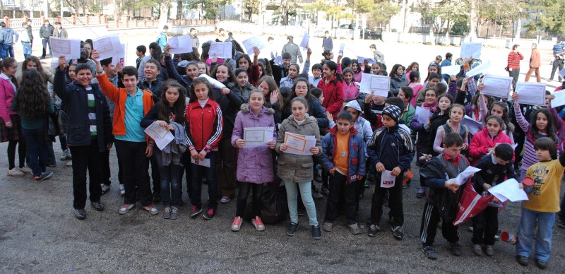 Eğirdir'de 5450 öğrenci, 450 öğretmen tatile giriyor...