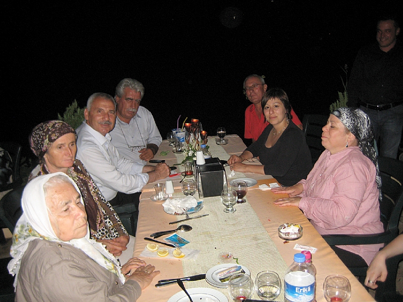 BELÇİKA YEŞİLLER PARTİSİ'NDEN TÜRK MİLLETVEKİLİ ALMACA;