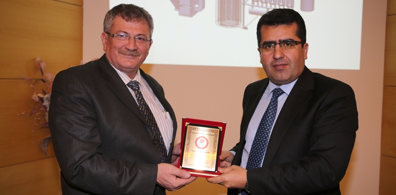 Ekstrasyon ve Etken Maddelerin İzolasyon Yöntemleri Konulu Konferans Düzenlendi