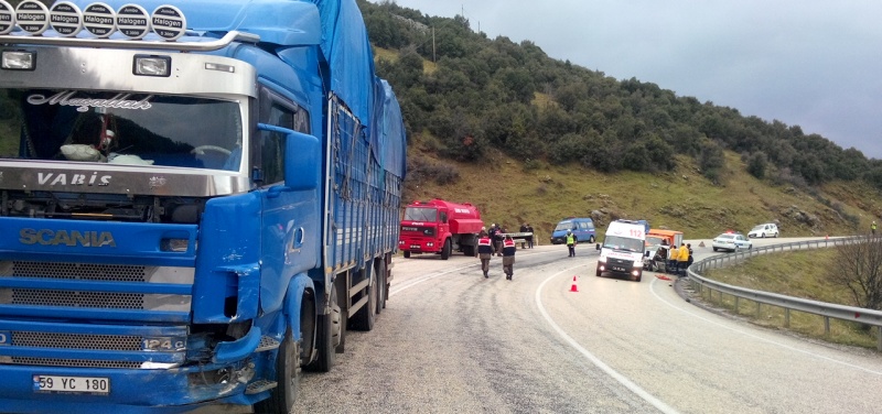 KARABAĞLAR'DA KAZA...