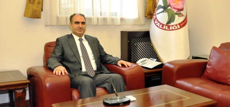 BAŞBAKAN DAVUTOĞLU'NDAN ISPARTA'YA ÖZEL İLGİ