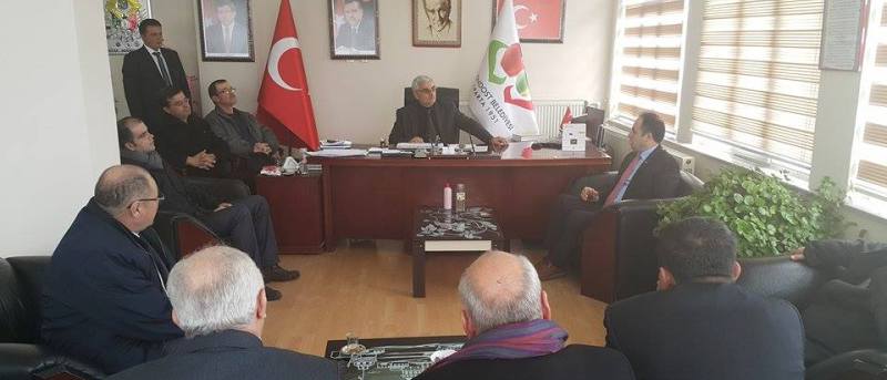 Doç. Dr. Suat Kolukırık  Ak Parti'den Aday Adayı