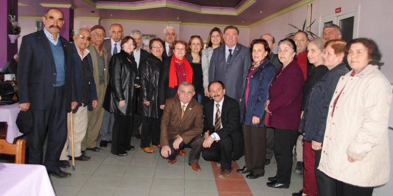 CHP Milletvekili Aday Adayı Tunçbilek Eğirdir'de Partililerle Bir Araya Geldi