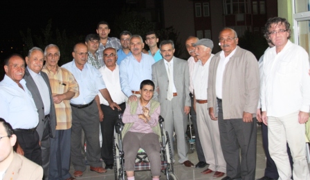 KAYMAKAM YALÇIN YILMAZ  HUZUREVİ'NDE İFTAR VERDİ