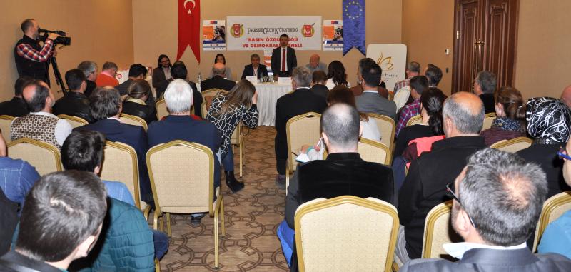 Basın özgürlüğü yoksa AB hayal olur