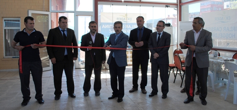 EKYADER'in Hayır Çarşısı Açıldı