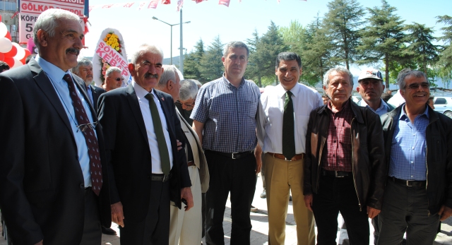 MHP Adayı Nuri Okutan'ın Seçim İrtibat Bürosu Açıldı
