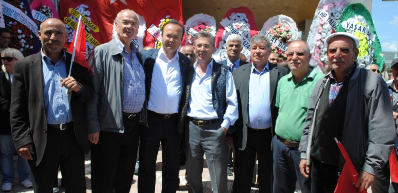 CHP'NİN SEÇİM KOORDİNASYON MERKEZİ AÇILDI