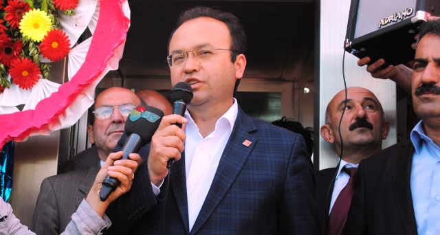 CHP'li Dinçtürk'ten 19 Mayıs Kutlama Mesajı