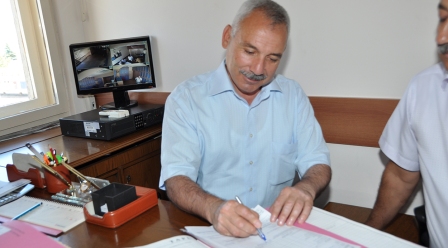 EĞİRDİR ADLİYE SARAYI İÇİN BELEDİYE ARSASININ TAPUSUNU VERDİ