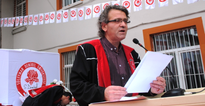 EĞİRDİR MYO'DAN BU YIL 300 ÖĞRENCİ MEZUN OLDU