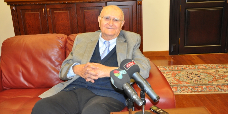 DEMİREL AİLESİNDEN VALİ ÖZKAN'A TEŞEKKÜR ZİYARETİ