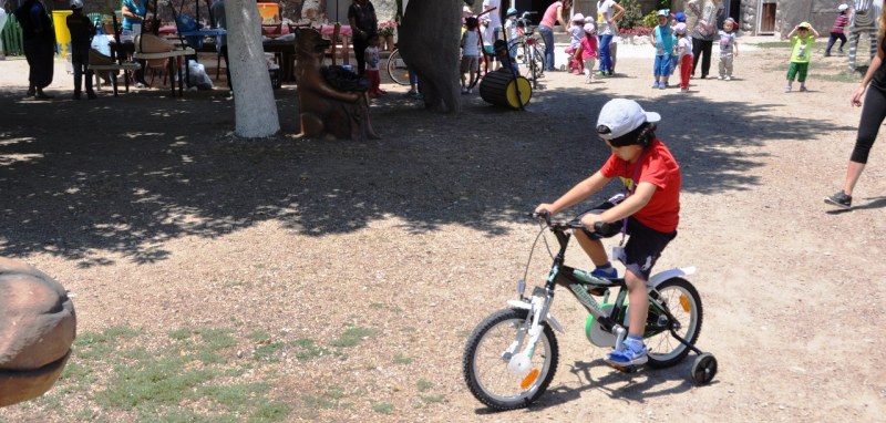 RÜYA PARK'TA DOĞA İLE İÇ İÇE BİSİKLET TURU