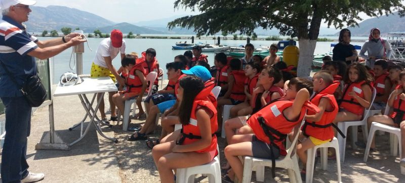 EĞİRDİR'DE YELKEN KURSUNA BÜYÜK İLGİ