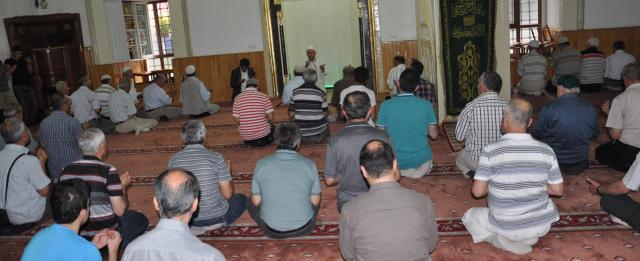 Meslektaşlarımızı dualarla yad ettik