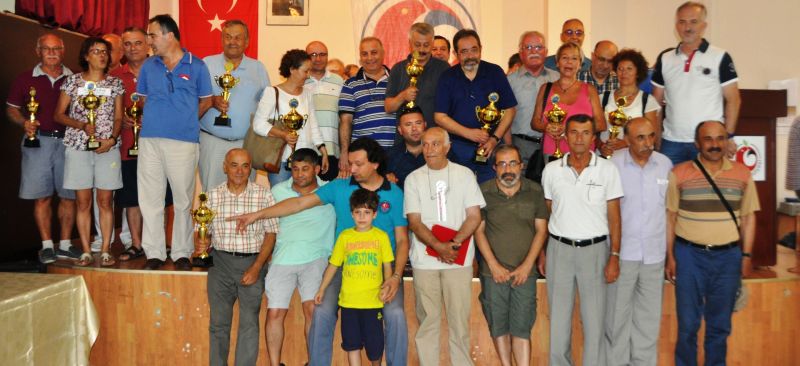 EĞİRDİR 1. BRİÇ ŞENLİĞİ'NDE KUPALAR SAHİPLERİNİ BULDU