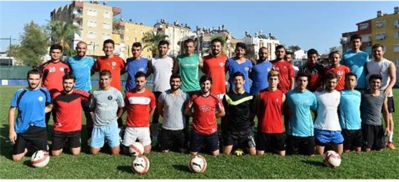 Muratpaşa Belediyespor, Eğirdir'de Kampa Girdi