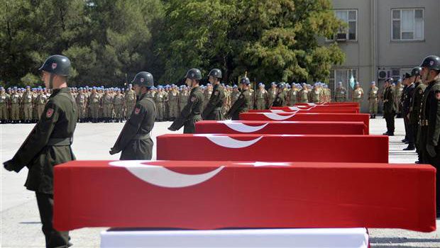 ŞEHİTLERİMİZ TÖRENLE UĞURLANDI
