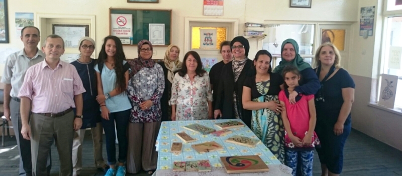 EĞİRDİR HALK EĞİTİM'DEN EBRU SERGİSİ