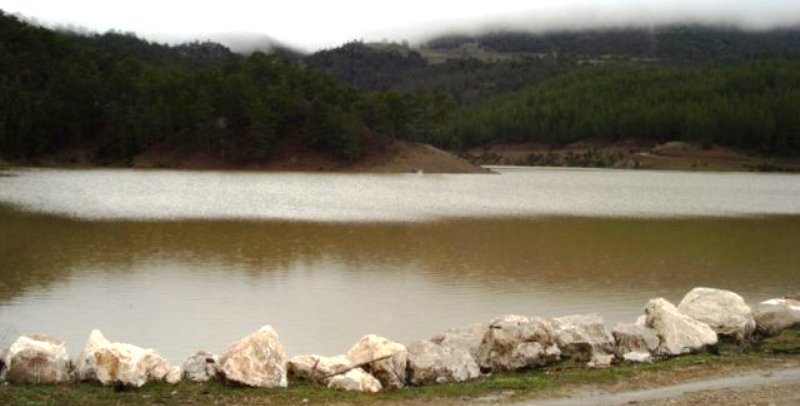 Gölet inşaatında kaza
