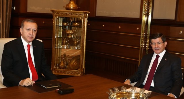 Cumhurbaşkanı Erdoğan, Davutoğlu'nu Başbakan Olarak Atadı