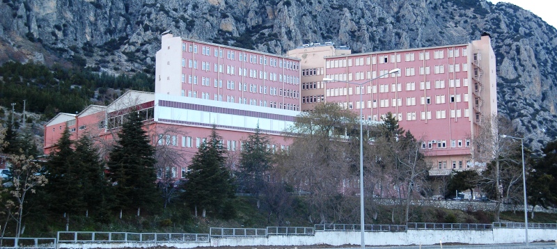 HASTANE VE HÜKÜMET BİNALARI YIKILACAK