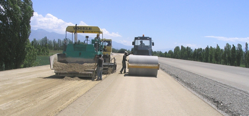 Dikkat Yol Çalışması Var