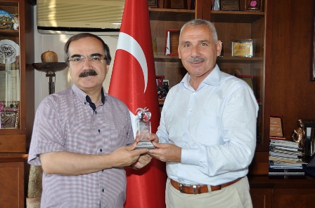 ADANA VALİSİ COŞ, ÖZMERAL'İ ZİYARET ETTİ