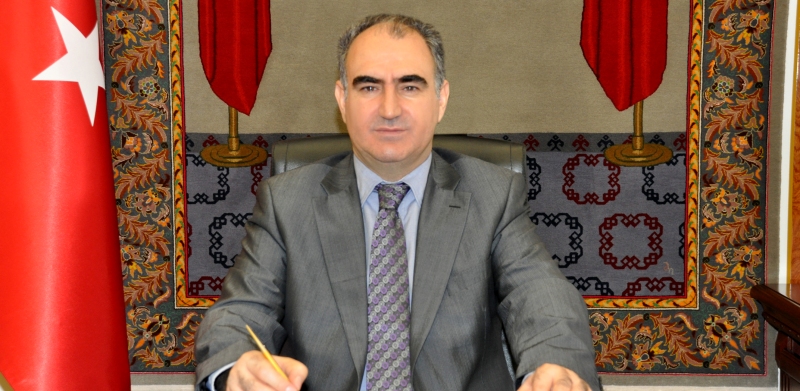 Vali Vahdettin Özkan'dan 29 Ekim Mesajı