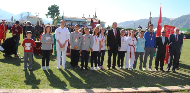 Ödüller sahiplerini buldu...