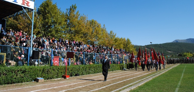 Cumhuriyet Bayramı Eğirdir'de Coşkuyla Kutlandı