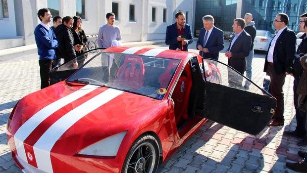 SDÜ, ELEKTRİKLİ ARAÇLAR İÇİN ENERJİ ÖLÇER ÜRETTİ