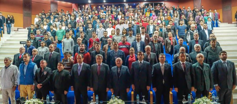 Genç Yazarlar Topluluğundan Şehitleri Anma ve Vefa Programı