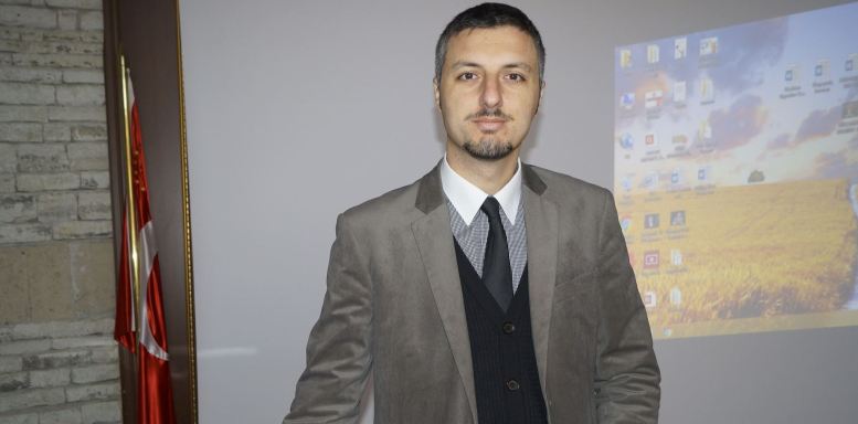 Süleyman Demirel Külliyesi'nde Yüksek Lisans ve Doktora Dersi