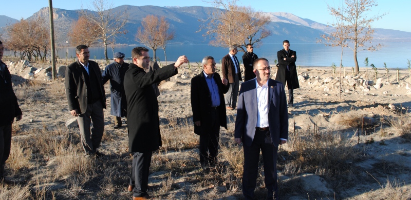 Bedre plajında çalışmalar tüm hızıyla sürüyor...
