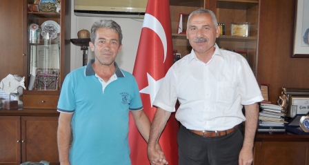 YAZLA MAHALLESİ MUHTARI VEDAT DİKMEN'DEN BAŞKAN ÖZMERAL İÇİN ÖVGÜ DOLU SÖZLER