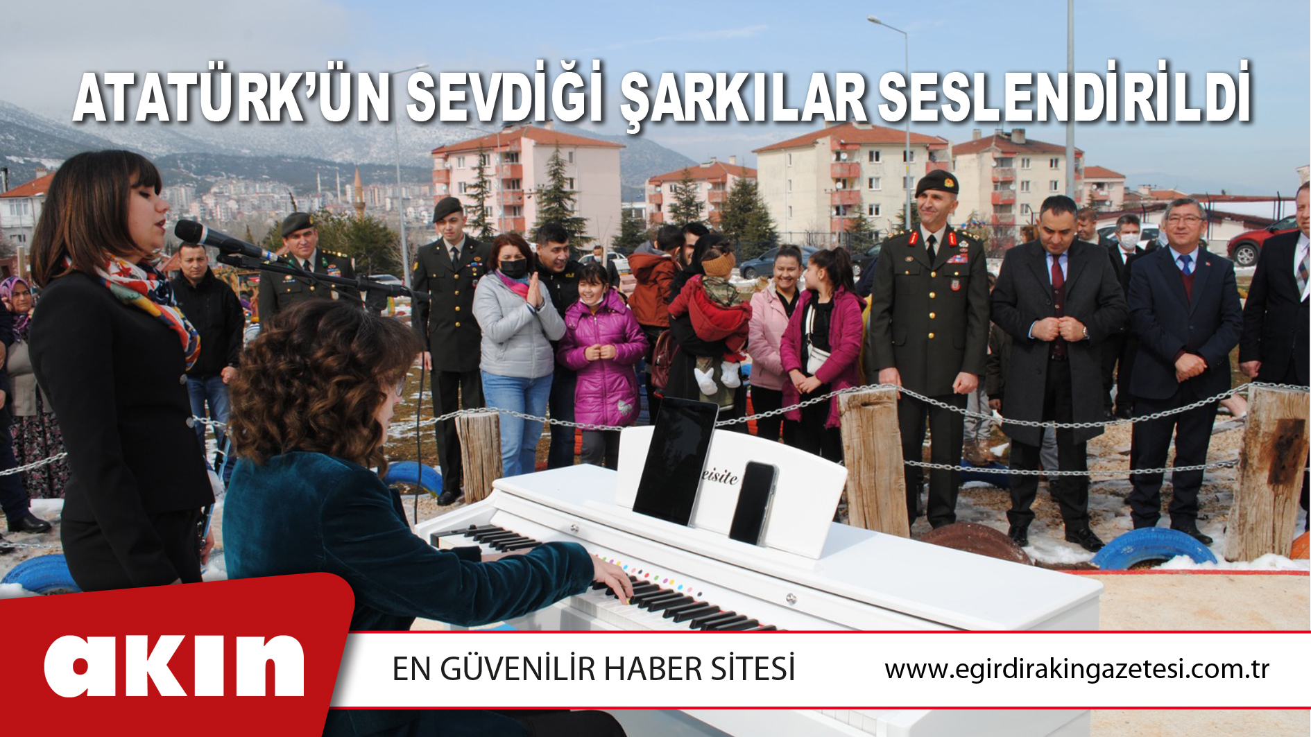 Atatürk’ün Sevdiği Şarkılar Seslendirildi
